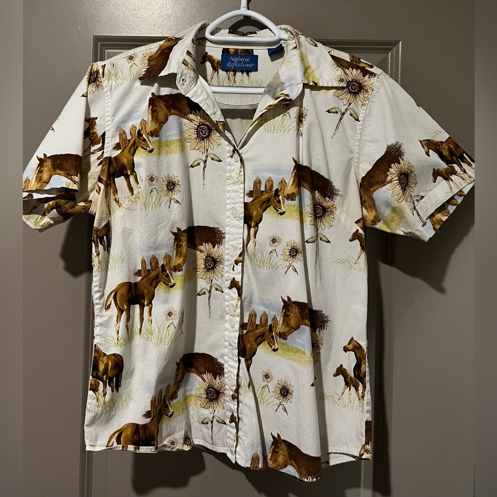 Natural Reflections Button-up Short Sleeve Shirt